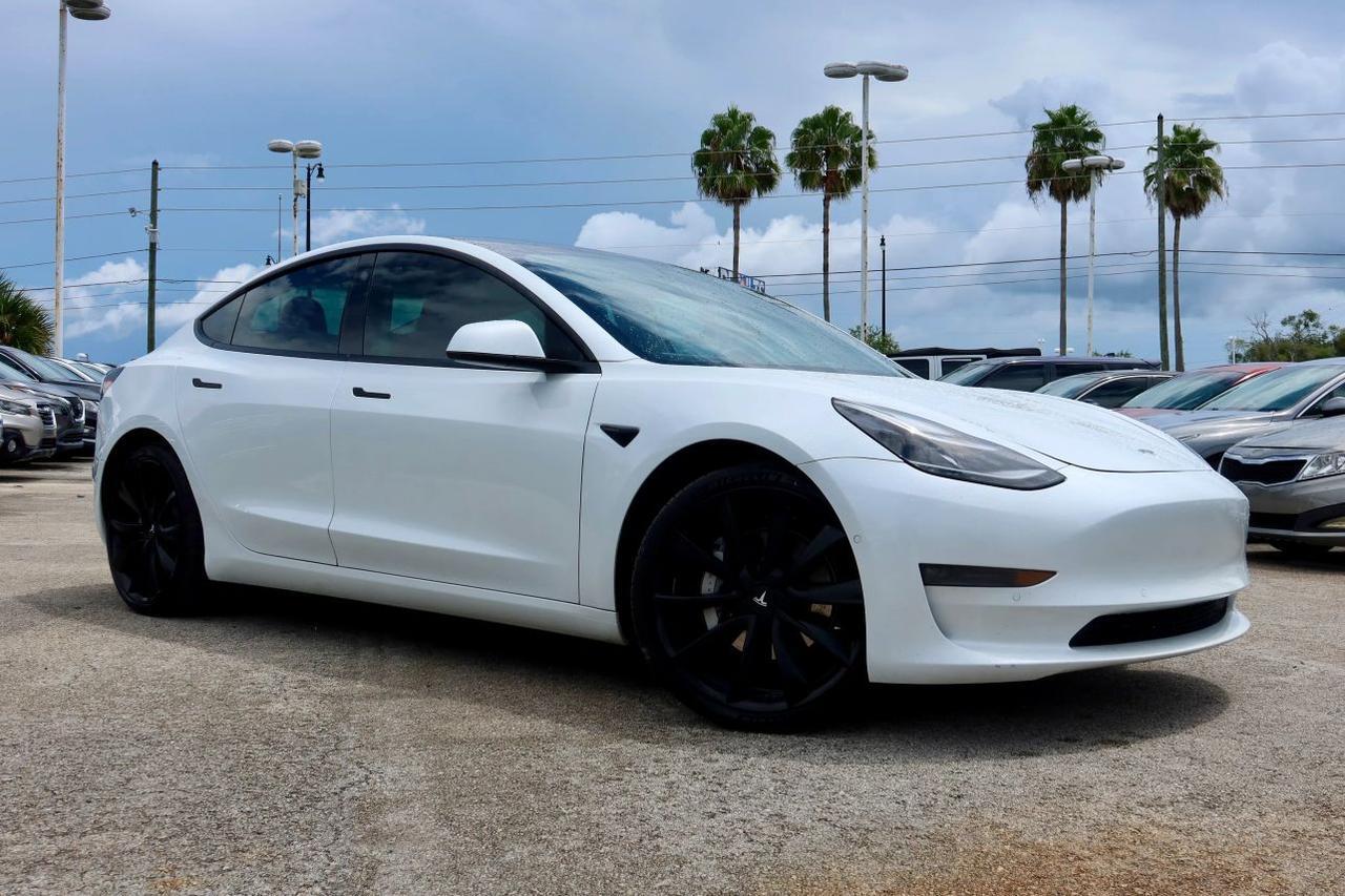 2021 Tesla Model 3 Long Range Sedan 4D