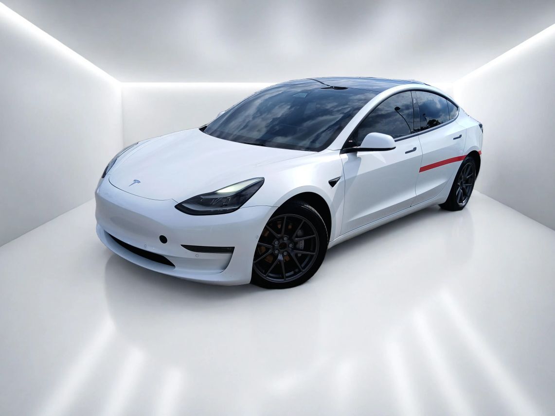 2021 Tesla Model 3 Long Range Sedan 4D