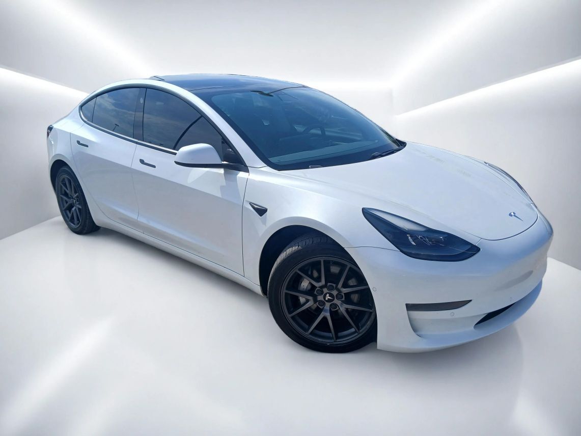 2021 Tesla Model 3 Long Range Sedan 4D