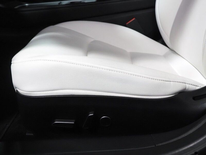 2021 Tesla Model 3 Performance AWD *AUTOPILOT, NAVIGATION, SAFETY ALERTS, ADAPTIVE CRUISE, SURROUND VIEW CAMERAS, PANORAMA GLASS ROOF, HEATED SEATS/STEERING WHEEL, 20 INCH UBERTURBINE WHEELS, WIRELESS CHARGING Round Rock TX