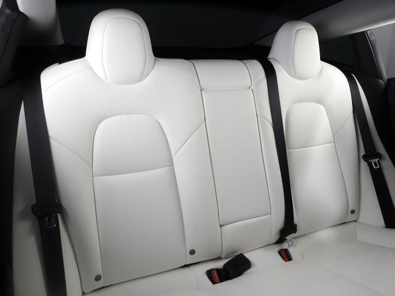 2021 Tesla Model 3 Performance AWD *AUTOPILOT, NAVIGATION, SAFETY ALERTS, ADAPTIVE CRUISE, SURROUND VIEW CAMERAS, PANORAMA GLASS ROOF, HEATED SEATS/STEERING WHEEL, 20 INCH UBERTURBINE WHEELS, WIRELESS CHARGING Round Rock TX