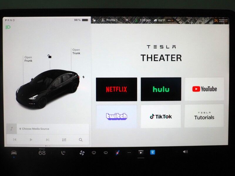 2021 Tesla Model 3 Performance AWD *AUTOPILOT, NAVIGATION, SAFETY ALERTS, ADAPTIVE CRUISE, SURROUND VIEW CAMERAS, PANORAMA GLASS ROOF, HEATED SEATS/STEERING WHEEL, 20 INCH UBERTURBINE WHEELS, WIRELESS CHARGING Round Rock TX