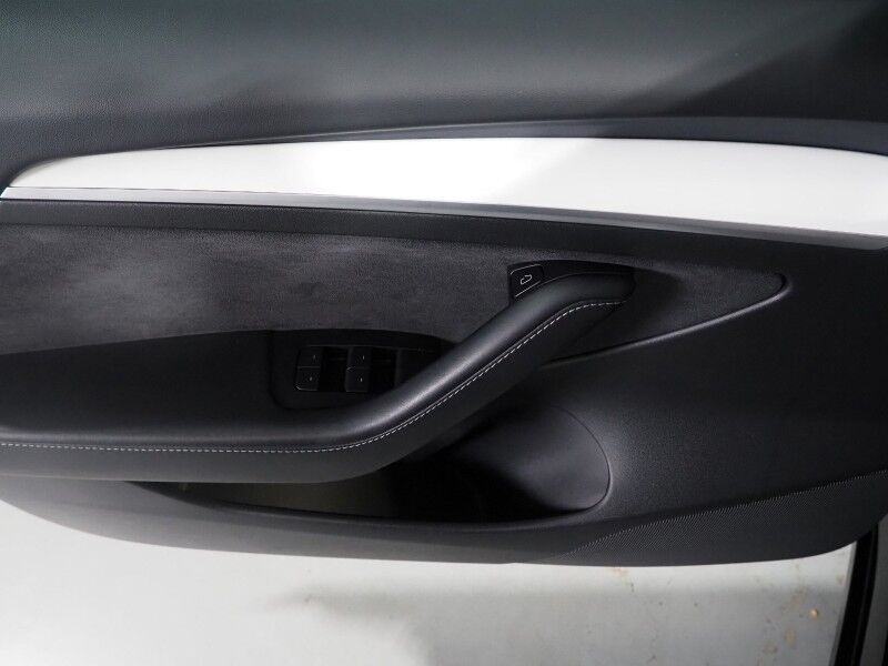 2021 Tesla Model 3 Performance AWD *AUTOPILOT, NAVIGATION, SAFETY ALERTS, ADAPTIVE CRUISE, SURROUND VIEW CAMERAS, PANORAMA GLASS ROOF, HEATED SEATS/STEERING WHEEL, 20 INCH UBERTURBINE WHEELS, WIRELESS CHARGING Round Rock TX