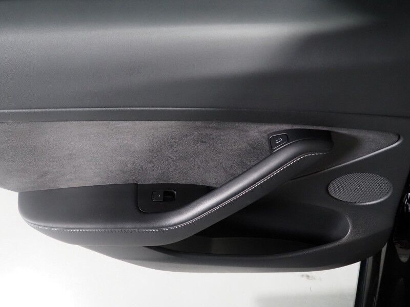 2021 Tesla Model 3 Performance AWD *AUTOPILOT, NAVIGATION, SAFETY ALERTS, ADAPTIVE CRUISE, SURROUND VIEW CAMERAS, PANORAMA GLASS ROOF, HEATED SEATS/STEERING WHEEL, 20 INCH UBERTURBINE WHEELS, WIRELESS CHARGING Round Rock TX