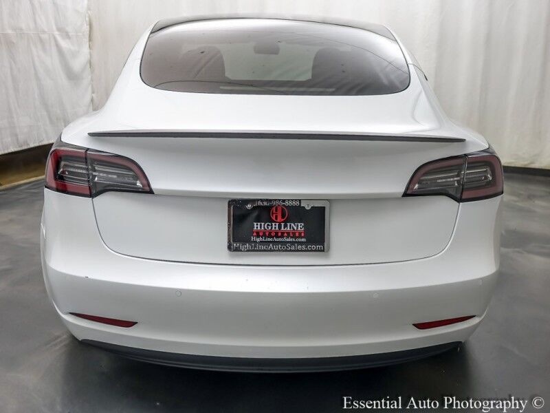 2021 Tesla Model 3 Performance PRICE INCLUDES $4000 IRS TAX CREDIT!! YOU MUST QUAL Willowbrook IL
