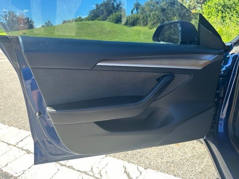 2021 Tesla Model 3 STANDARD RANGE PLUS LOADED COLD AC RUNS GREAT Sarasota FL