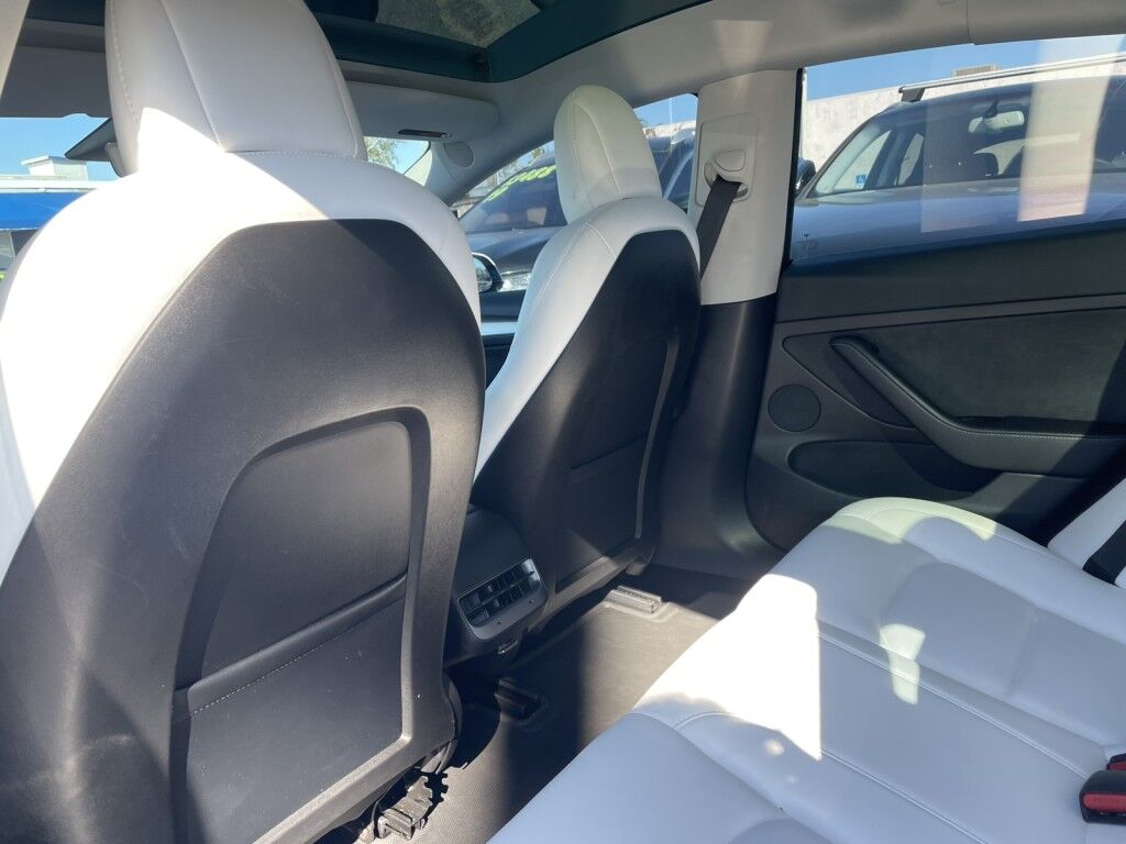 2021 Tesla Model 3 STANDARD RANGE PLUS~CLEAN CARFAX~ONLINE FINANCE AND SHIPPING AVAILABLE!!! Sarasota FL