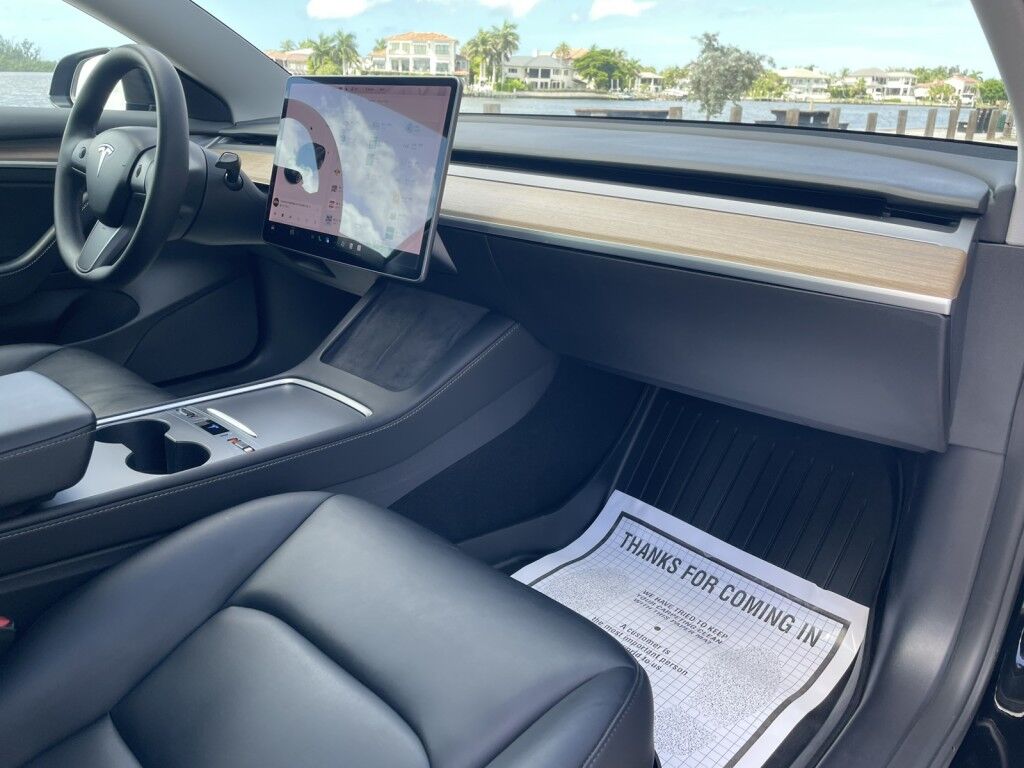 2021 Tesla Model 3 STANDARD RANGE PLUS~CLEAN CARFAX~ONLINE FINANCE AND SHIPPING AVAILABLE!!!! Sarasota FL