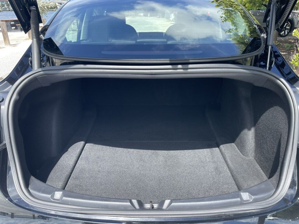 2021 Tesla Model 3 STANDARD RANGE PLUS~CLEAN CARFAX~ONLINE FINANCE AND SHIPPING AVAILABLE!!!! Sarasota FL