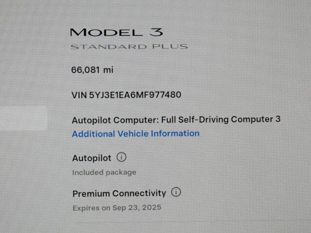 2021 Tesla Model 3 Standard Range Plus *AUTOPILOT, NAVIGATION, SAFETY ALERTS, ADAPTIVE CRUISE, SURROUND VIEW CAMERAS, PANORAMA GLASS ROOF, HEATED SEATS, WIRELESS CHARGING Round Rock TX
