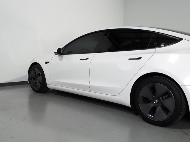 2021 Tesla Model 3 Standard Range Plus *AUTOPILOT, NAVIGATION, SAFETY ALERTS, ADAPTIVE CRUISE, SURROUND VIEW CAMERAS, PANORAMA GLASS ROOF, HEATED SEATS, WIRELESS CHARGING Round Rock TX