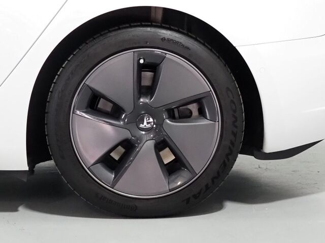 2021 Tesla Model 3 Standard Range Plus *AUTOPILOT, NAVIGATION, SAFETY ALERTS, ADAPTIVE CRUISE, SURROUND VIEW CAMERAS, PANORAMA GLASS ROOF, HEATED SEATS, WIRELESS CHARGING Round Rock TX