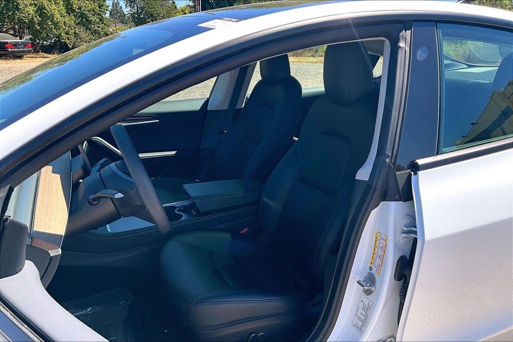 2021 Tesla Model 3 Standard Range Plus OR