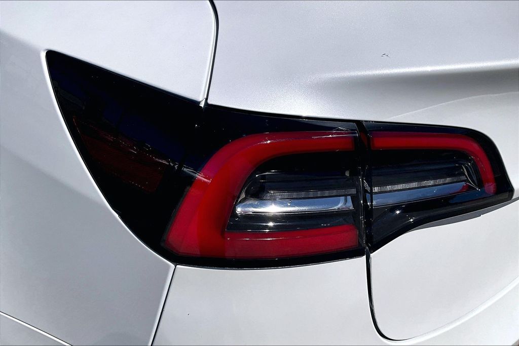 2021 Tesla Model 3 Standard Range Plus OR