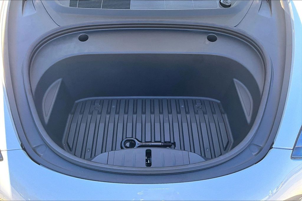 2021 Tesla Model 3 Standard Range Plus OR