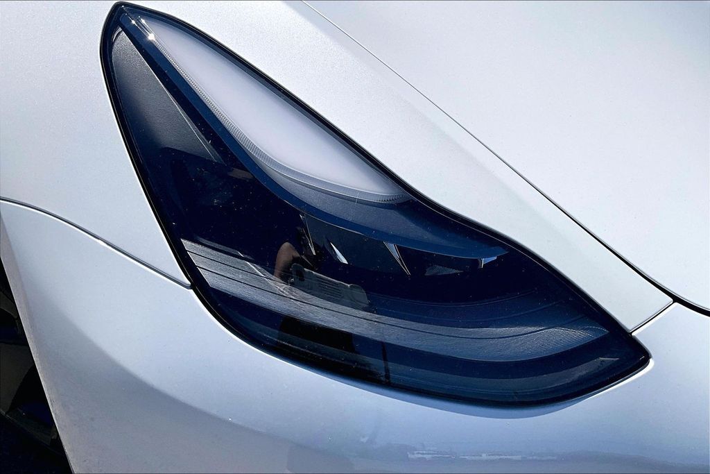 2021 Tesla Model 3 Standard Range Plus OR
