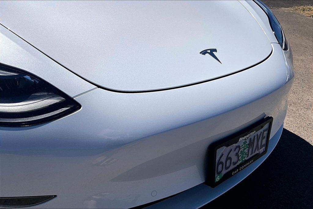 2021 Tesla Model 3 Standard Range Plus OR