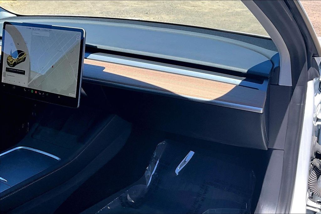 2021 Tesla Model 3 Standard Range Plus OR