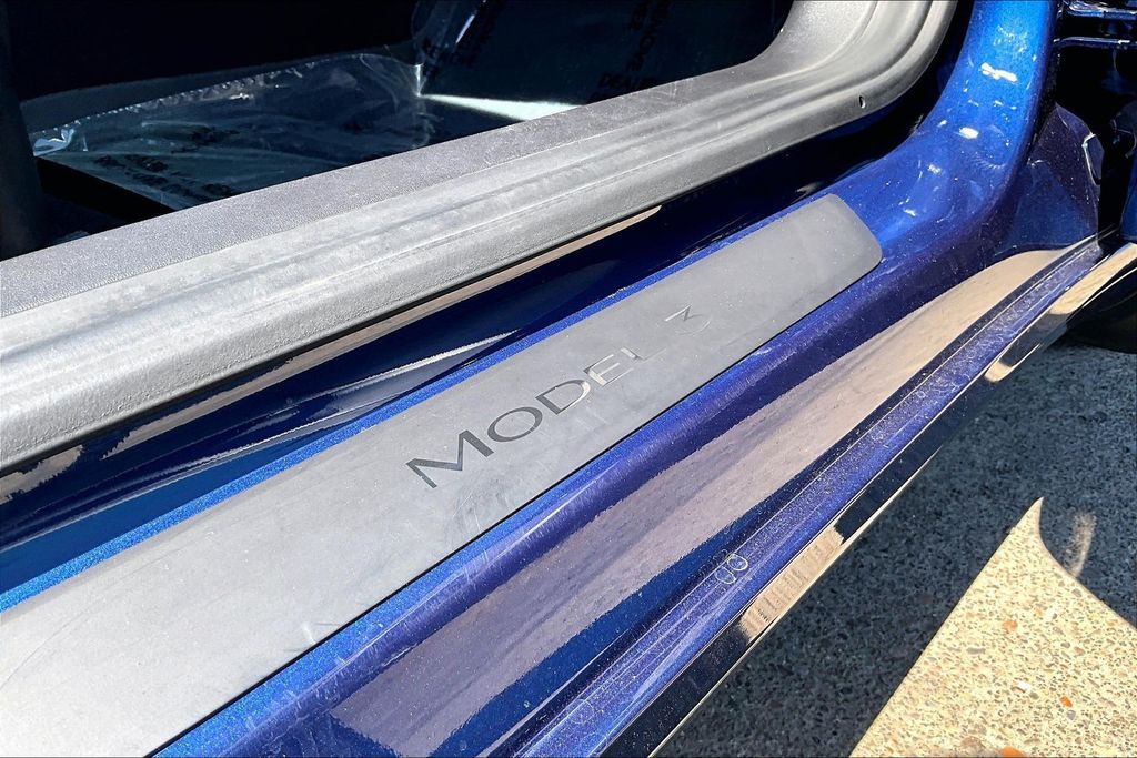 2021 Tesla Model 3 Standard Range Plus OR