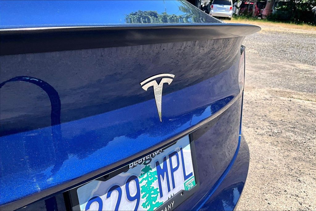2021 Tesla Model 3 Standard Range Plus OR