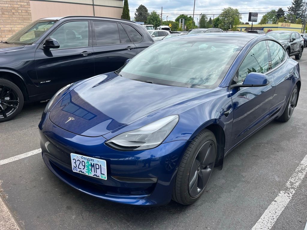 2021 Tesla Model 3 Standard Range Plus