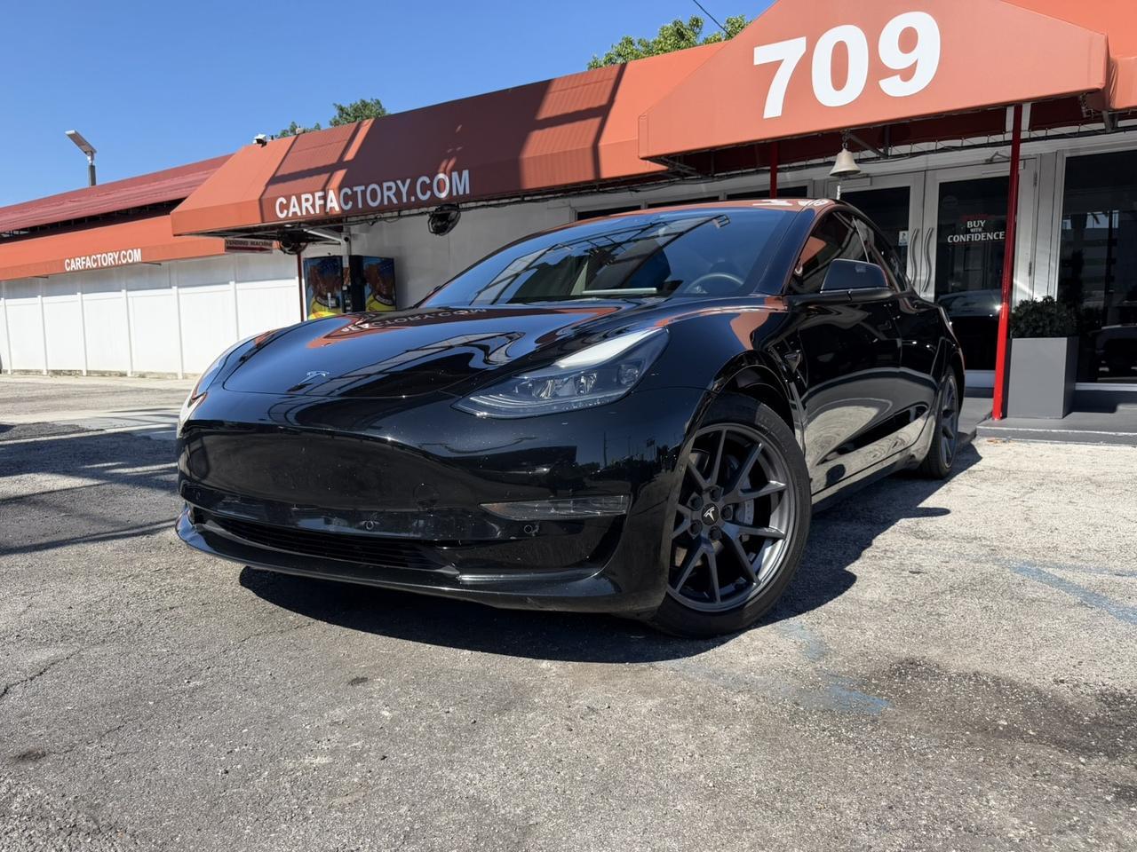 2021 Tesla Model 3 Standard Range Plus