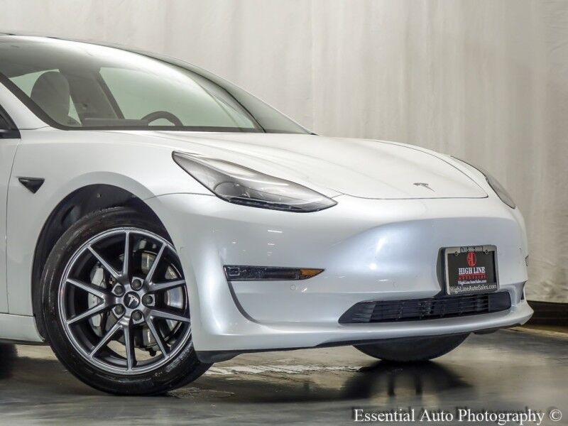 2021 Tesla Model 3 Standard Range Plus PRICE INCLUDES $4000 IRS TAX CREDIT!! YOU MUST QUALIFY! Willowbrook IL