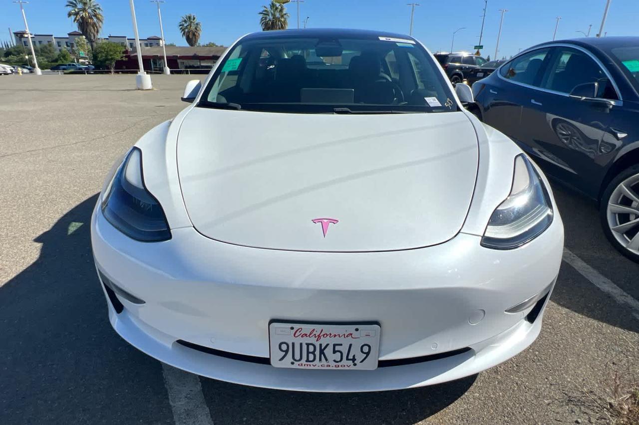 2021 Tesla Model 3 Standard Range Plus