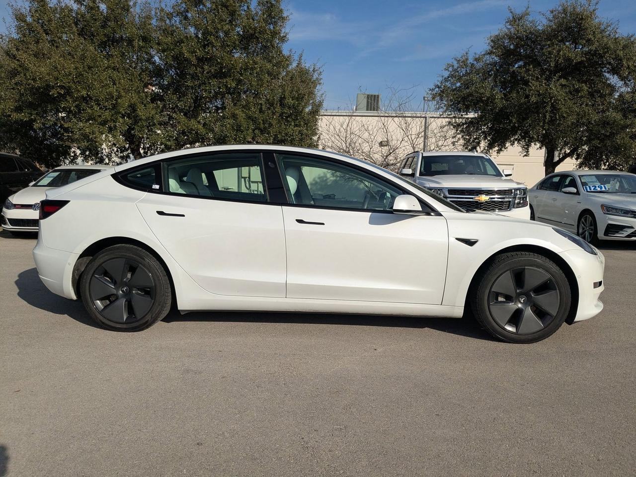 2021 Tesla Model 3 Standard Range Plus