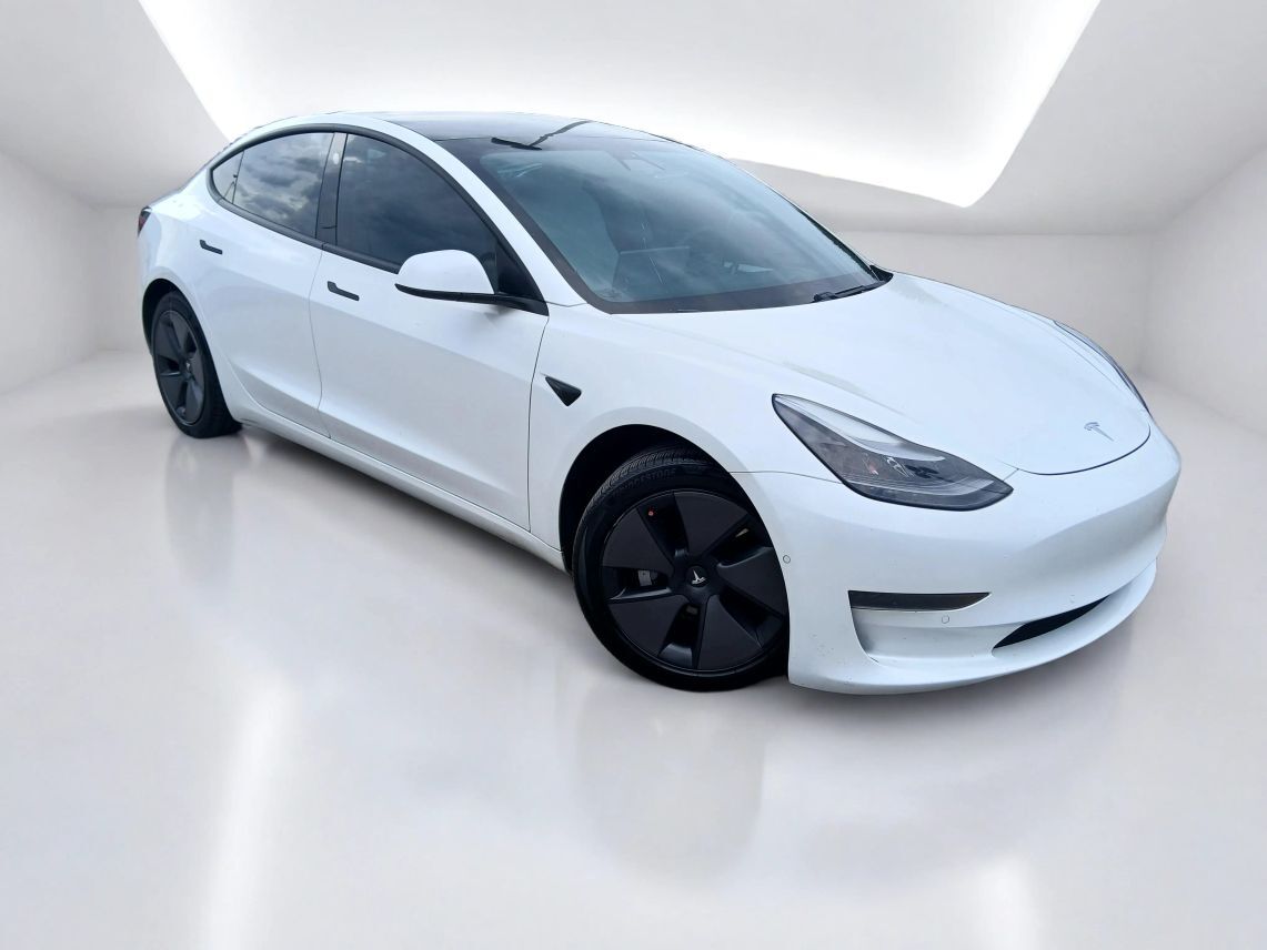 2021 Tesla Model 3 Standard Range Plus Sedan 4D