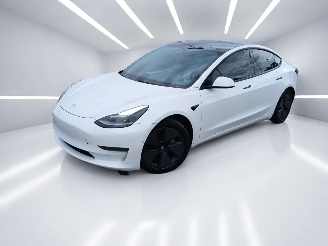 2021 Tesla Model 3 Standard Range Plus Sedan 4D