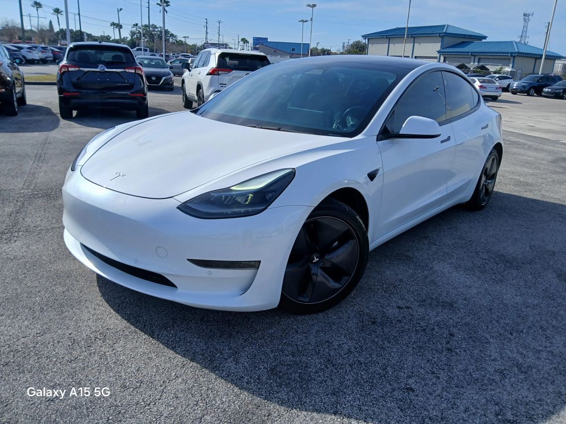 2021 Tesla Model 3 Standard Range Plus Sedan 4D