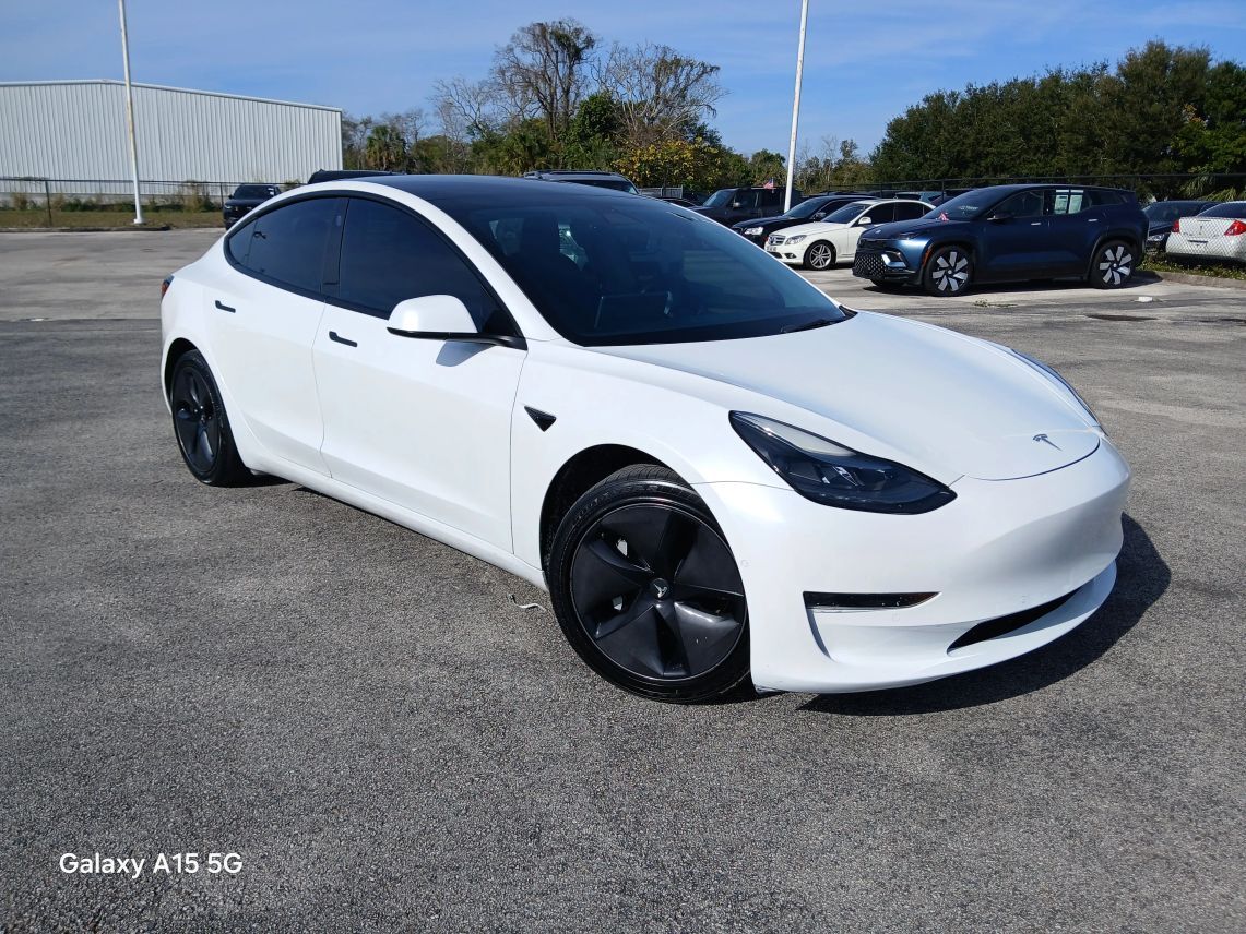 2021 Tesla Model 3 Standard Range Plus Sedan 4D