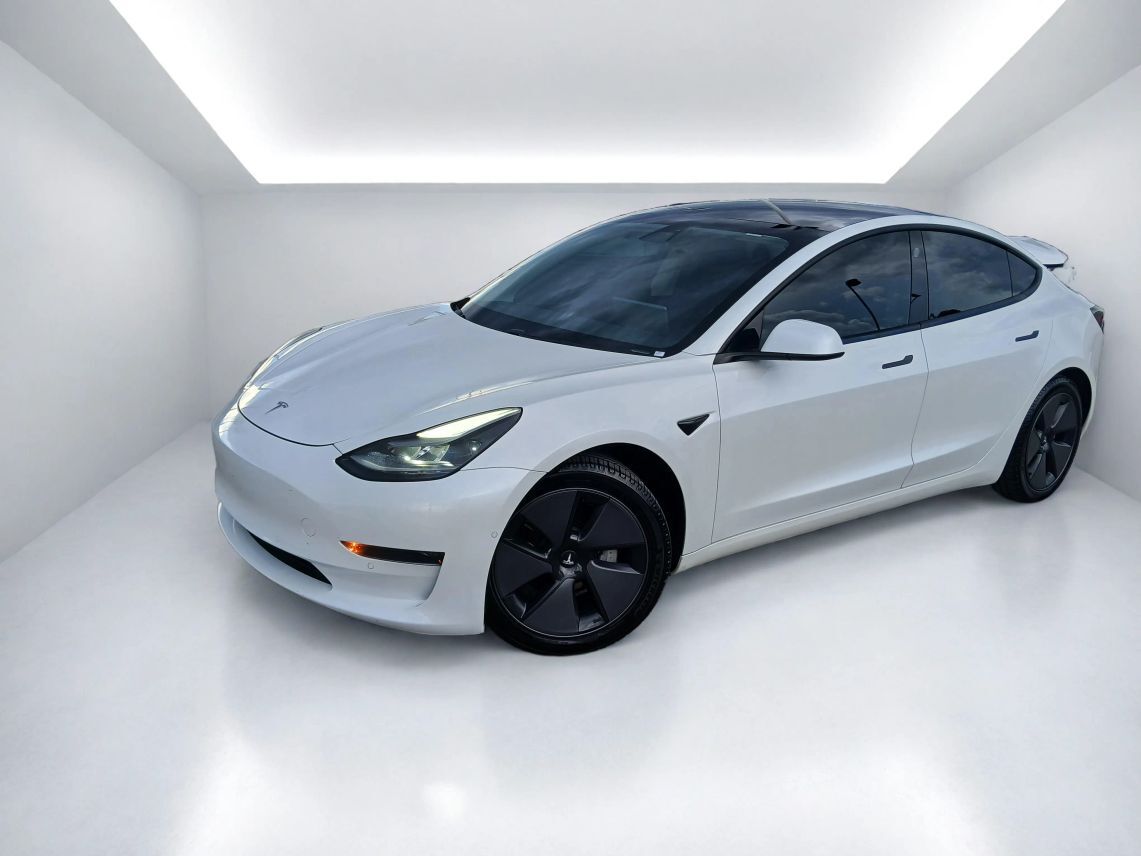 2021 Tesla Model 3 Standard Range Plus Sedan 4D