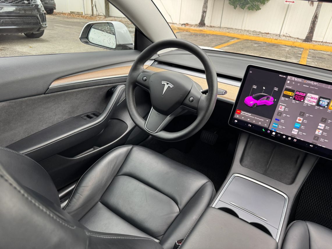 2021 Tesla Model 3 Standard Range Plus Sedan 4D