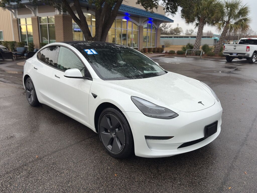 2021 Tesla Model 3 Standard Range Plus