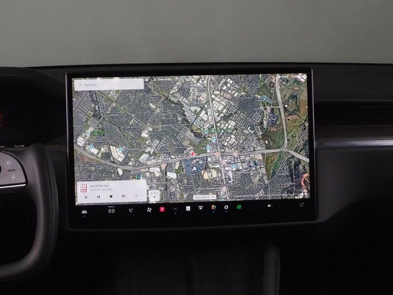 2021 Tesla Model S Long Range AWD *AUTOPILOT, NAVIGATION, SAFETY ALERTS, ADAPTIVE CRUISE, SURROUND VIEW CAMERAS, PANORAMA GLASS ROOF, CLIMATE SEATS, YOKE STEERING, WIRELESS CHARGING Round Rock TX