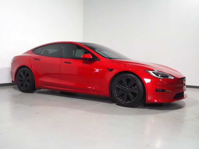 2021 Tesla Model S Long Range AWD *TRAFFIC AWARE CRUISE CONTROL, NAVIGATION, ADAPTIVE CRUISE, SAFETY ALERTS, SURROUND VIEW CAMERAS, PANORAMA GLASS ROOF, CLIMATE SEATS, HEATED YOKE STEERING, WIRELESS CHARGING