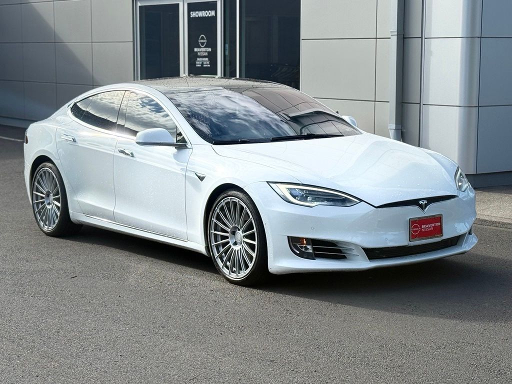 2021 Tesla Model S Long Range