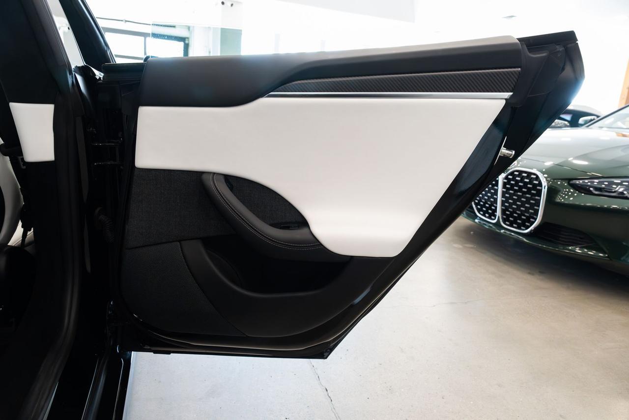 2021 Tesla Model S Plaid Gladstone OR