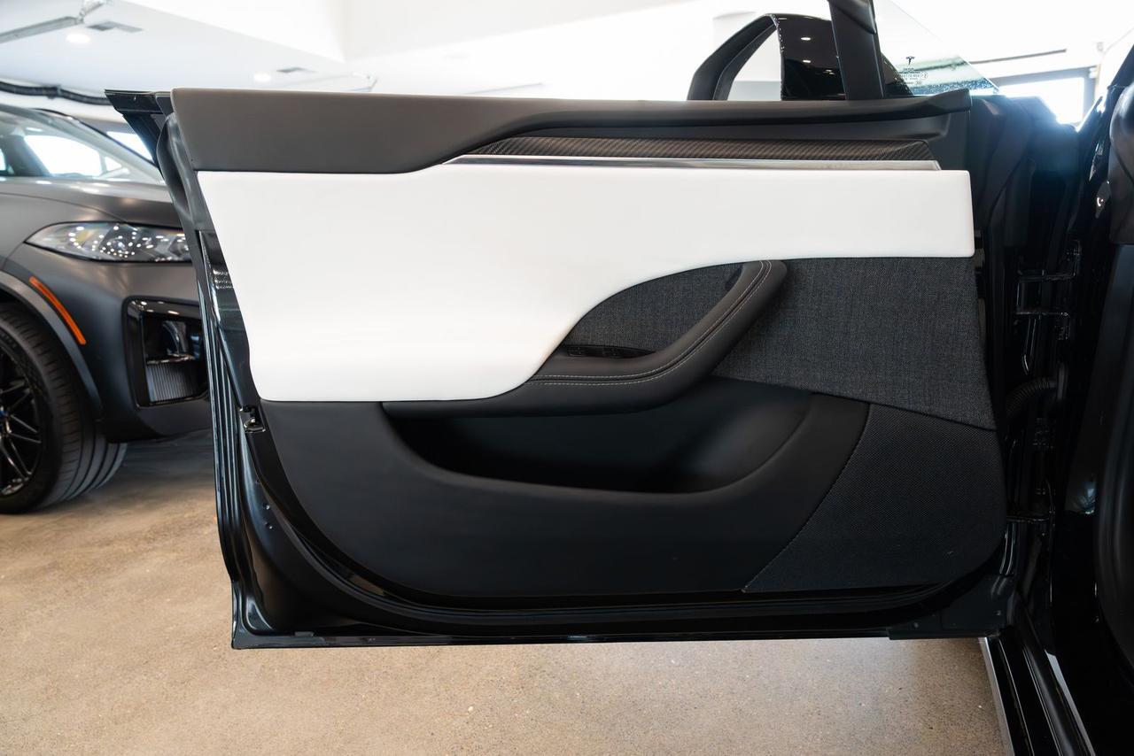 2021 Tesla Model S Plaid Gladstone OR