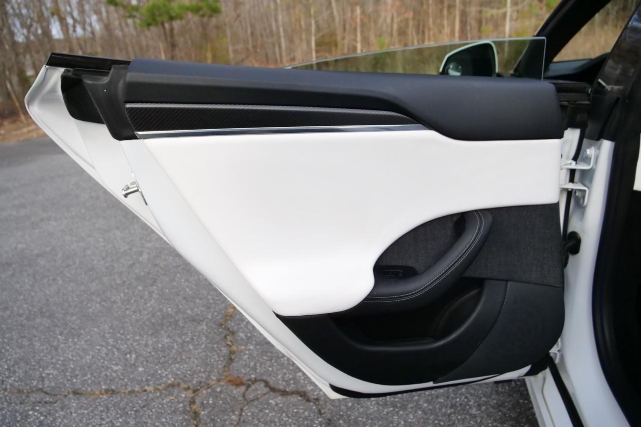 2021 Tesla Model S Plaid / White Interior / Heated & Cooled Seats! Lincolnton NC