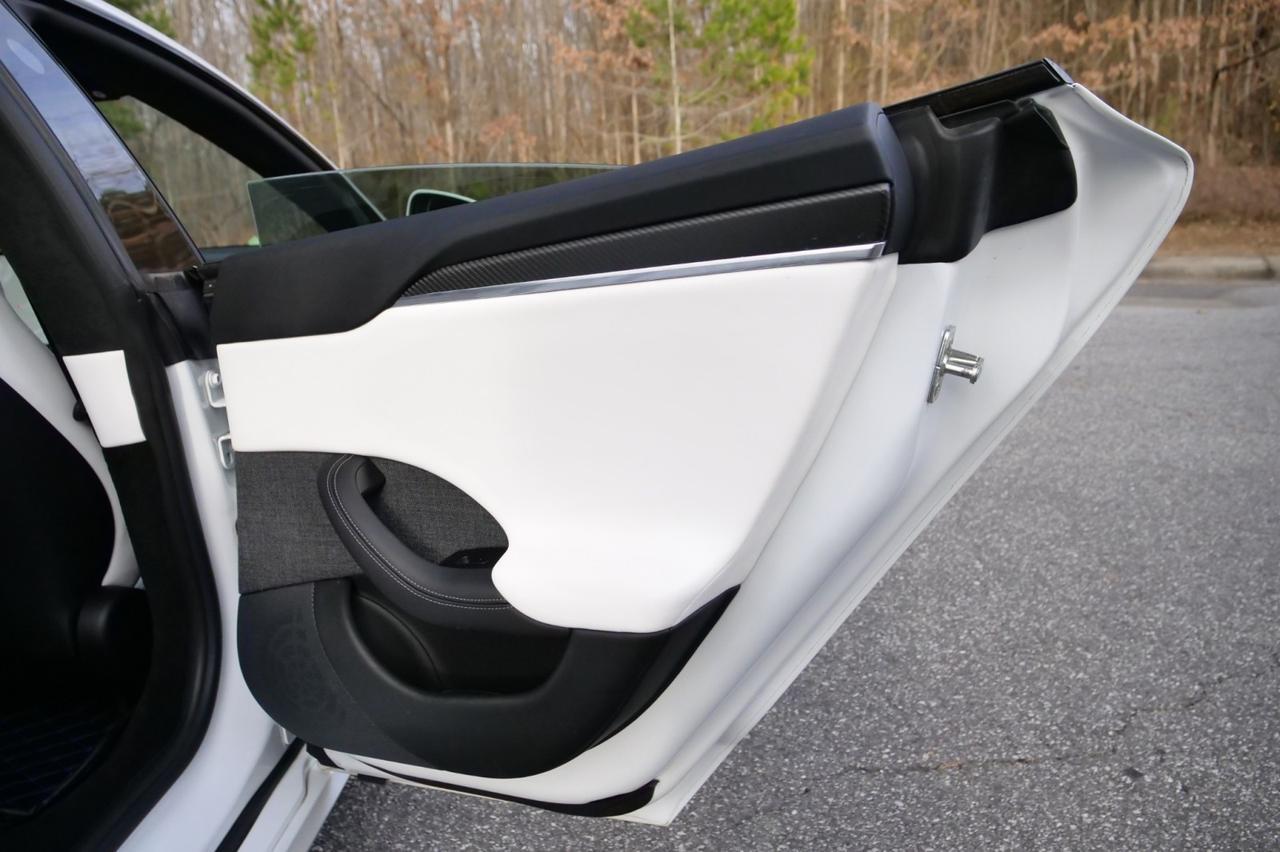 2021 Tesla Model S Plaid / White Interior / Heated & Cooled Seats! Lincolnton NC