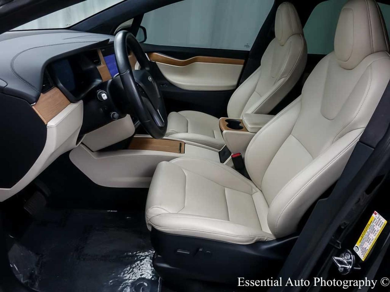 2021 Tesla Model X Long Range Plus Willowbrook IL