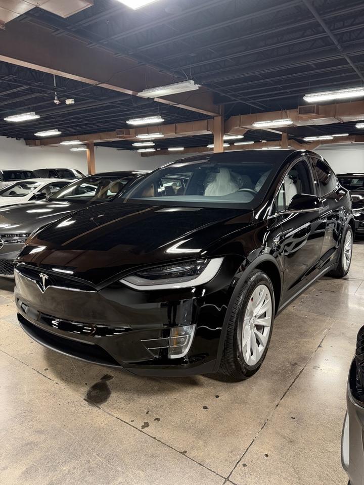 2021 Tesla Model X Performance