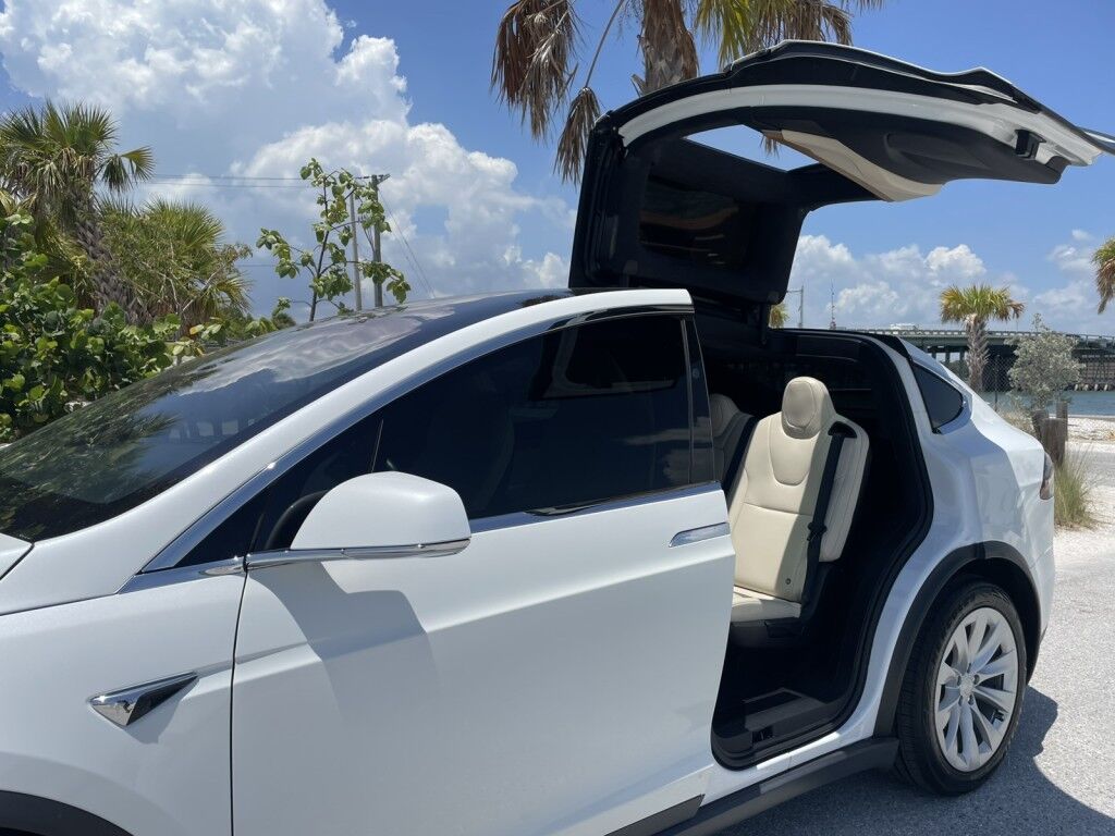 2021 Tesla Model X~LONG RANGE~CLEAN CARFAX~ Long Range Sarasota FL