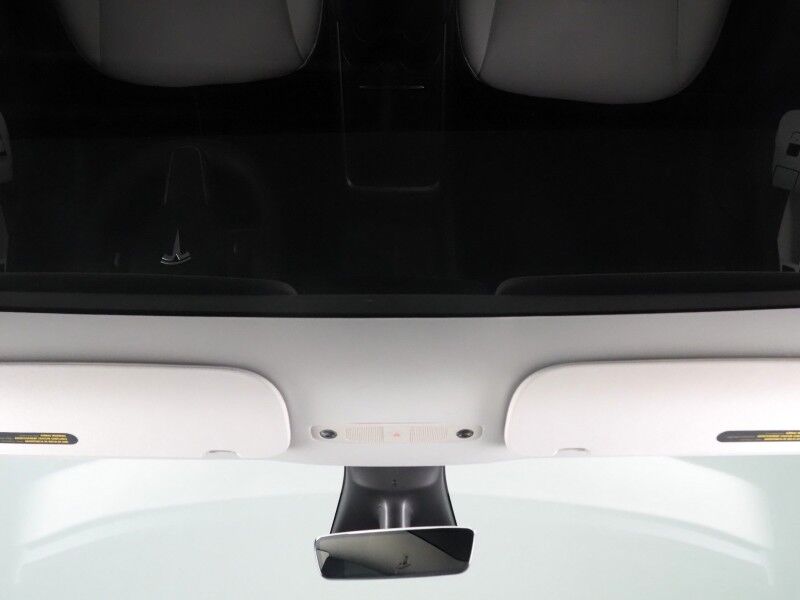 2021 Tesla Model Y Long Range AWD *AUTOPILOT, NAVIGATION, SAFETY ALERTS, ADAPTIVE CRUISE, SURROUND VIEW CAMERAS, PANORAMA GLASS ROOF, HEATED SEATS/STEERING WHEEL, WIRELESS CHARGING Round Rock TX