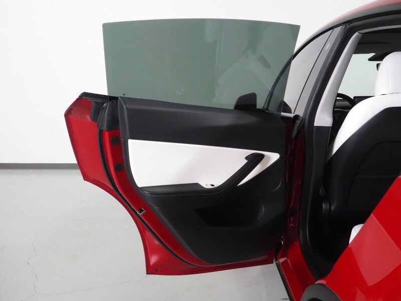 2021 Tesla Model Y Long Range AWD *AUTOPILOT, NAVIGATION, SAFETY ALERTS, ADAPTIVE CRUISE, SURROUND VIEW CAMERAS, PANORAMA GLASS ROOF, HEATED SEATS/STEERING WHEEL, WIRELESS CHARGING Round Rock TX