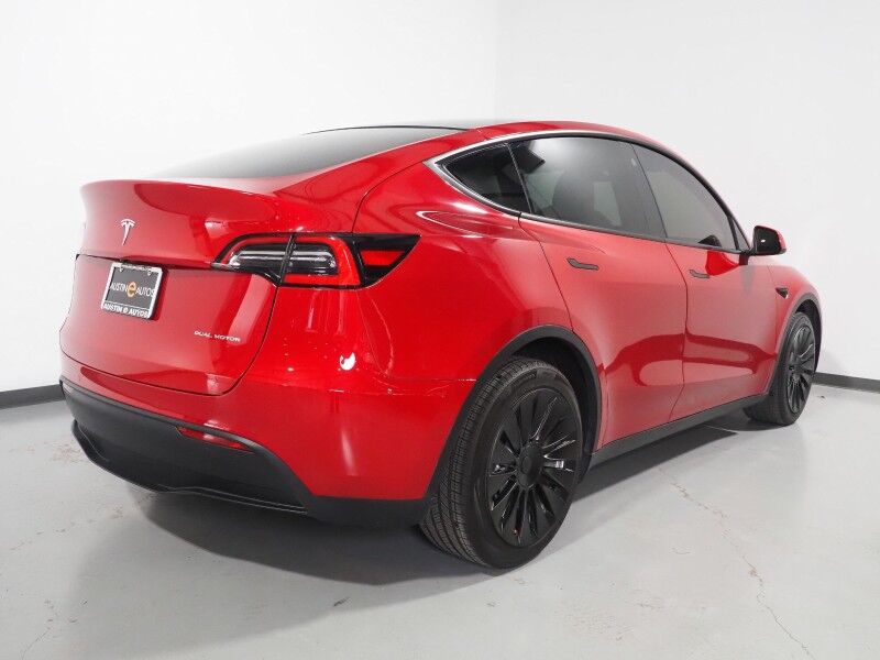 2021 Tesla Model Y Long Range AWD *AUTOPILOT, NAVIGATION, SAFETY ALERTS, ADAPTIVE CRUISE, SURROUND VIEW CAMERAS, PANORAMA GLASS ROOF, HEATED SEATS/STEERING WHEEL, WIRELESS CHARGING Round Rock TX