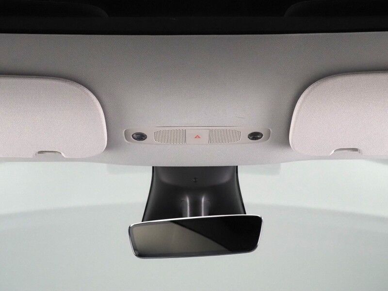 2021 Tesla Model Y Long Range AWD *AUTOPILOT, NAVIGATION, SAFETY ALERTS, ADAPTIVE CRUISE, SURROUND VIEW CAMERAS, PANORAMA GLASS ROOF, HEATED SEATS/STEERING WHEEL, WIRELESS CHARGING Round Rock TX